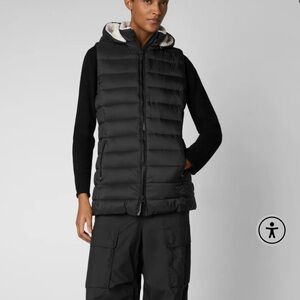 Save the duck vest M new with tags